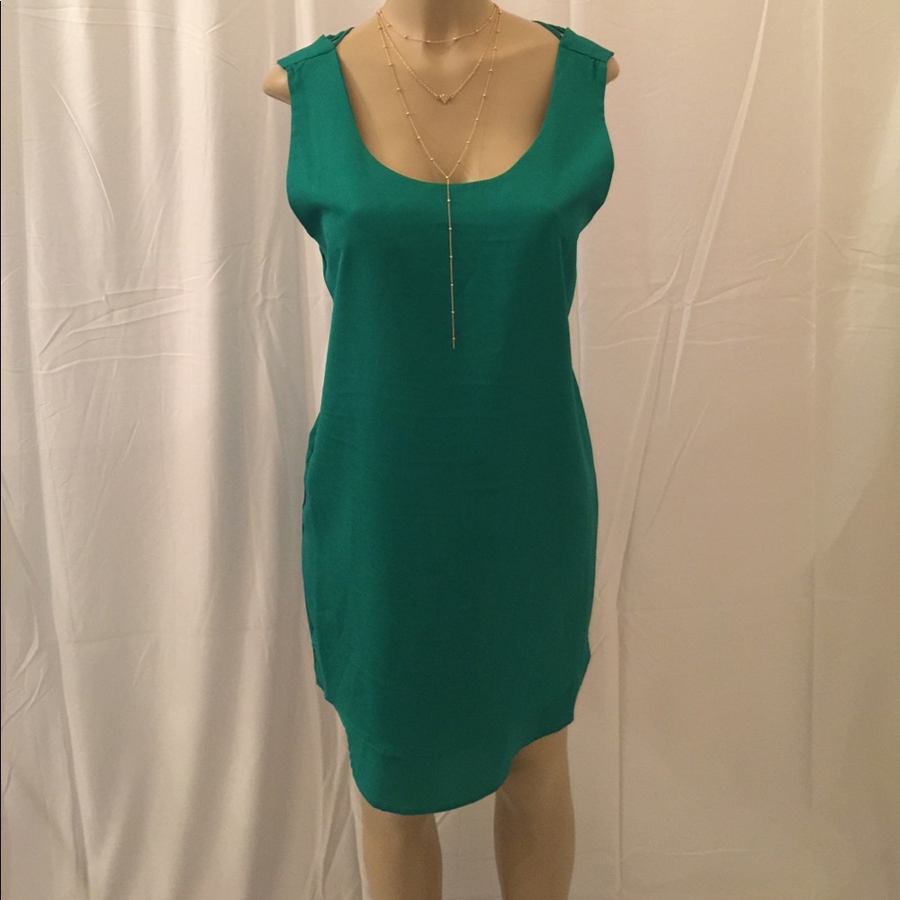Simple & Cute Green Shift Dress